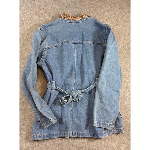 VTG Baccini Denim Jacket Womens Medium Leopard Collar Belted Chore Barn 90s Y2K - Picture 2 of 7